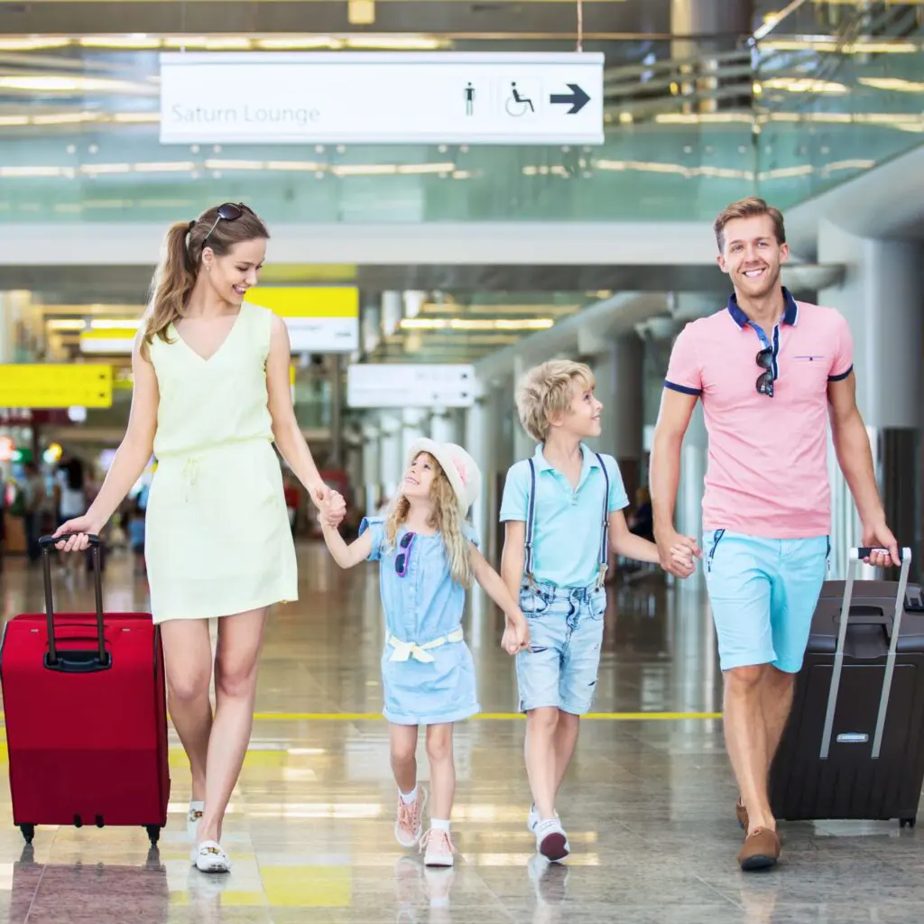Taxi and minibus hire to London Heathrow, Gatwick, Luton, Stansted, London City Airport and Southend Airport. hardwicks passenger service